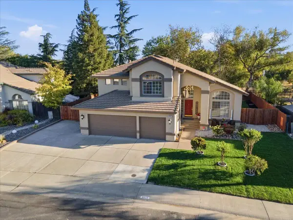 8943 N Camden Drive, Elk Grove, CA 95624