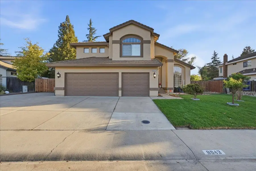 8943 N Camden Drive, Elk Grove, CA 95624 - #2