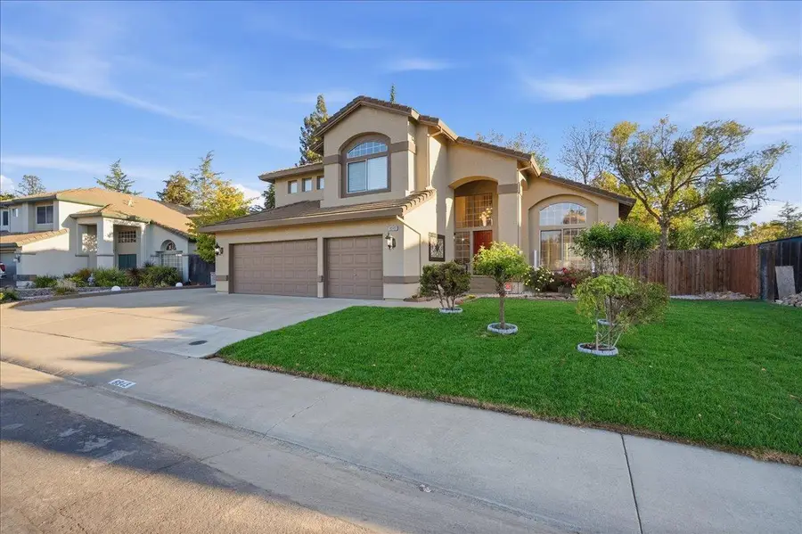 8943 N Camden Drive, Elk Grove, CA 95624 - #3