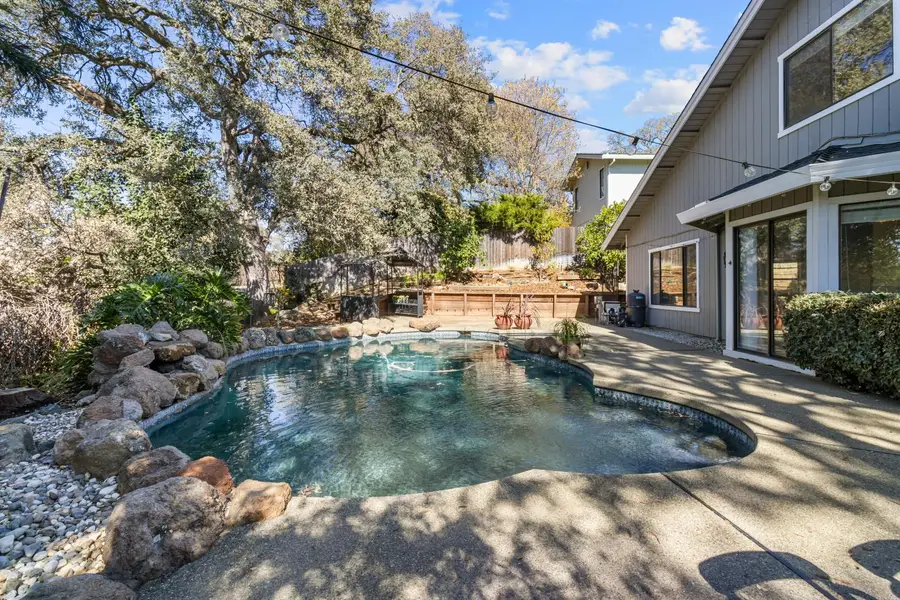 130 Willow Creek Drive, Folsom, CA 95630 - #2