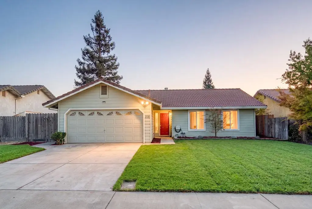 3730 Prince Andrew Drive, Riverbank, CA 95367 - #1