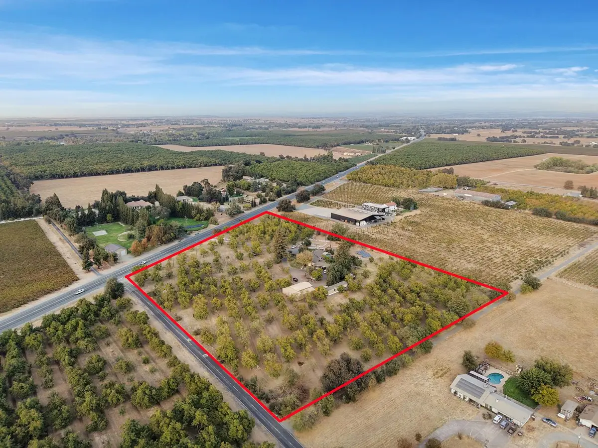 16580 E Highway 88, Lockeford, CA 95237 - #1