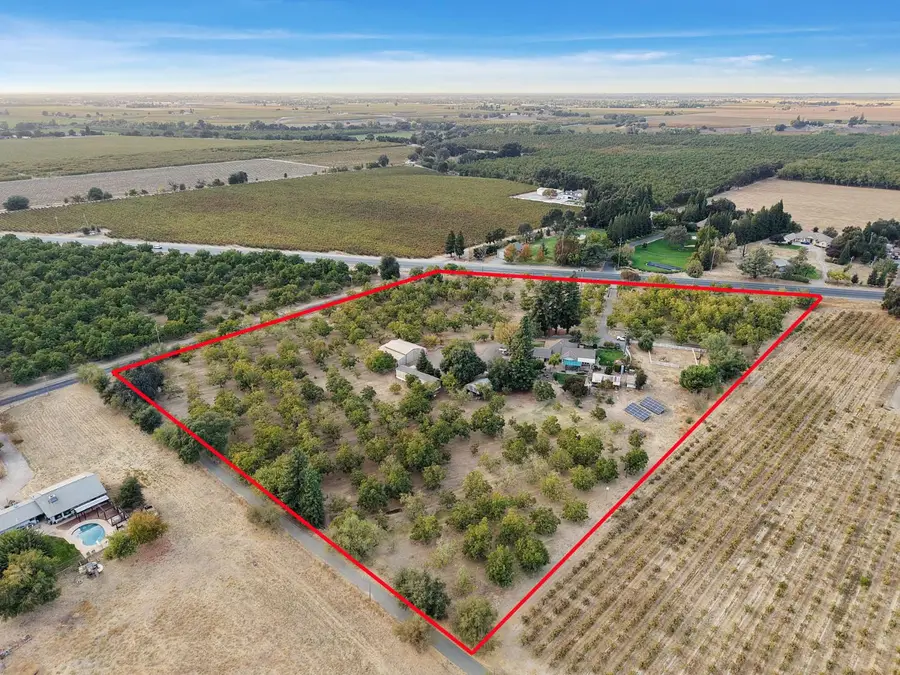 16580 E Highway 88, Lockeford, CA 95237 - #3
