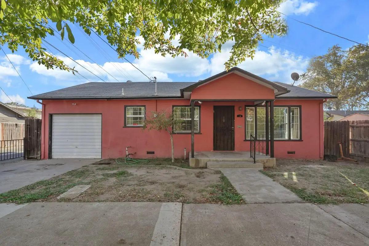 10 N Garfield Street, Lodi, CA 95240 - #1