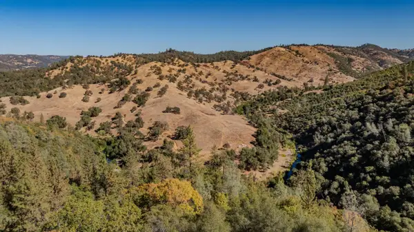 1 Bell Road, Plymouth, CA 95669