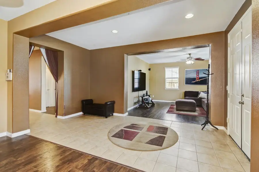 10354 Sagres Way, Elk Grove, CA 95757 - #3