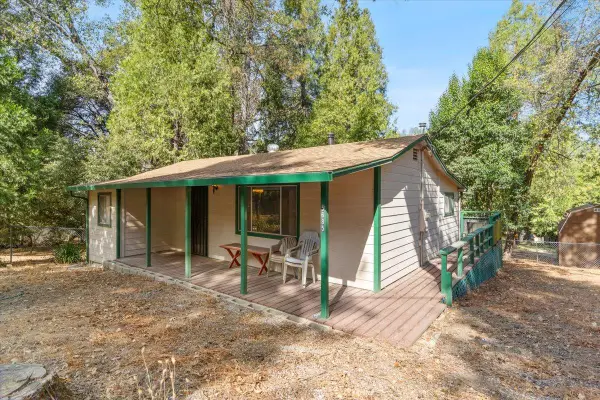 5685 Siesta Lane, Somerset, CA 95684