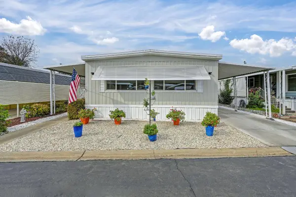 8303 Oak Front Lane, Citrus Heights, CA 95610