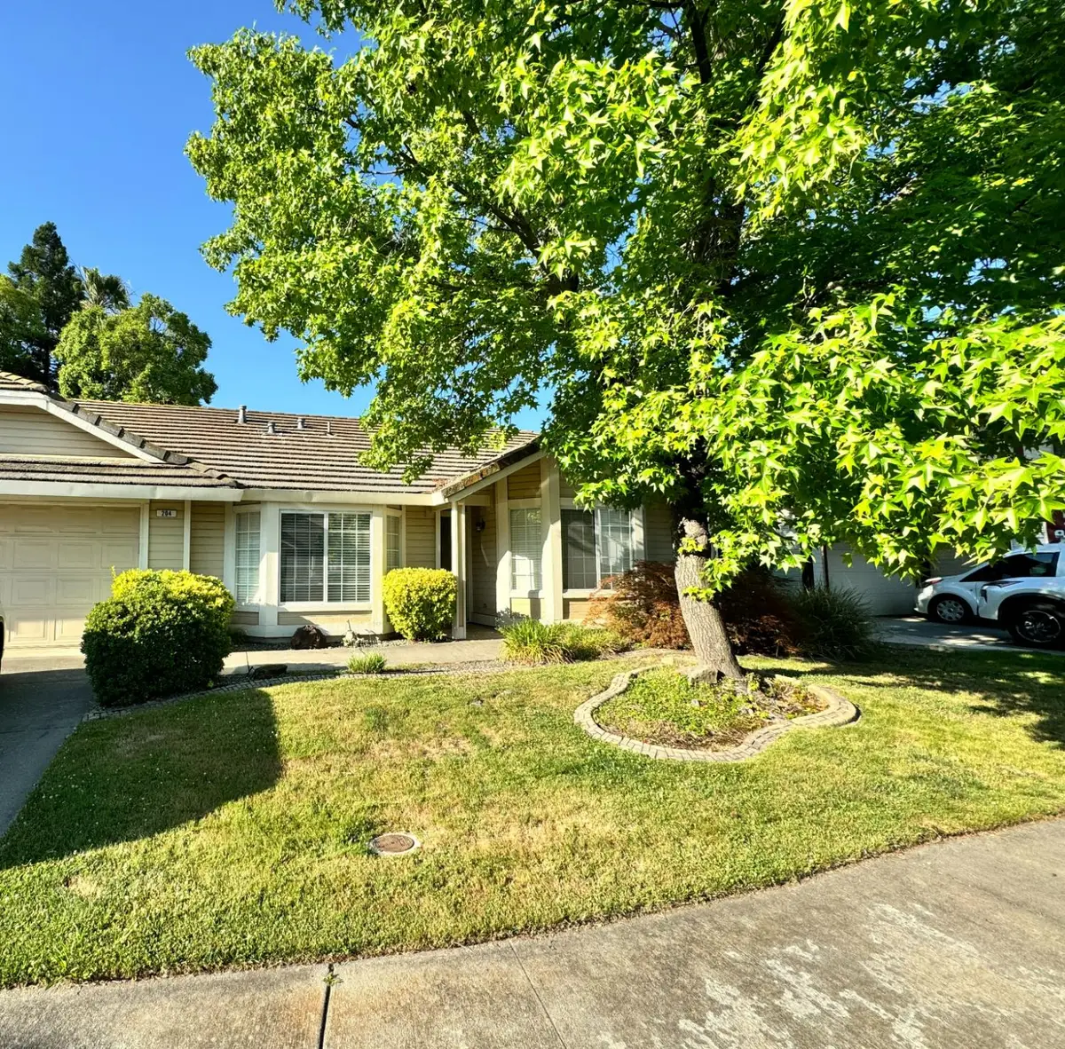204 Sapphire Court, Roseville, CA 95678 - #1