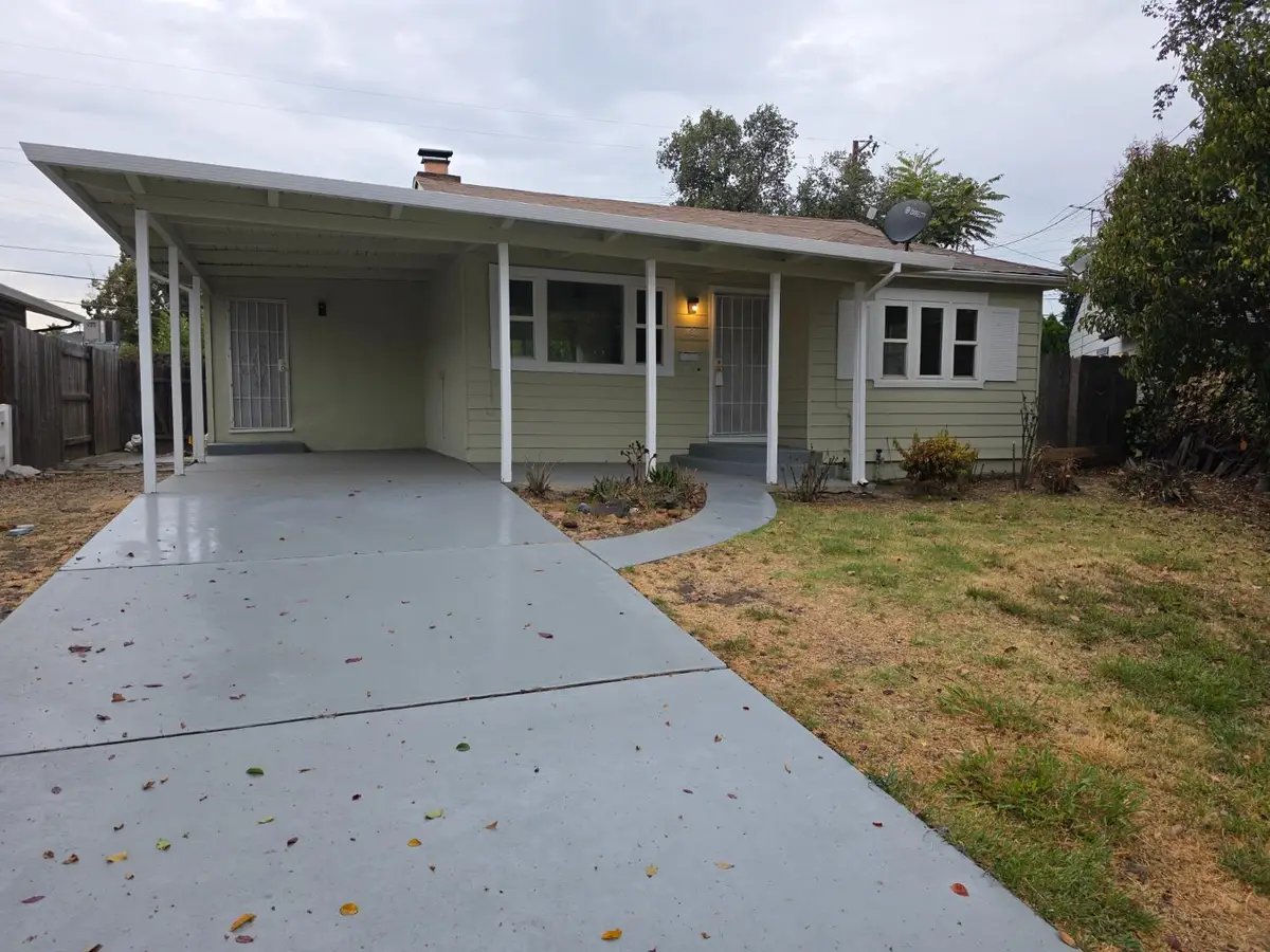 1433 Queen Avenue, Stockton, CA 95203 - #1