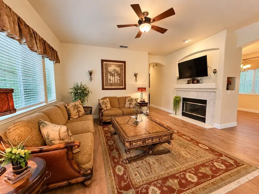 6613 Laurel Crest Circle, Roseville, CA 95678 - #2