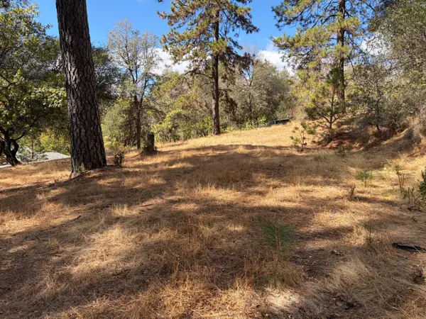 860 Poverty Hill Drive, Placerville, CA 95667