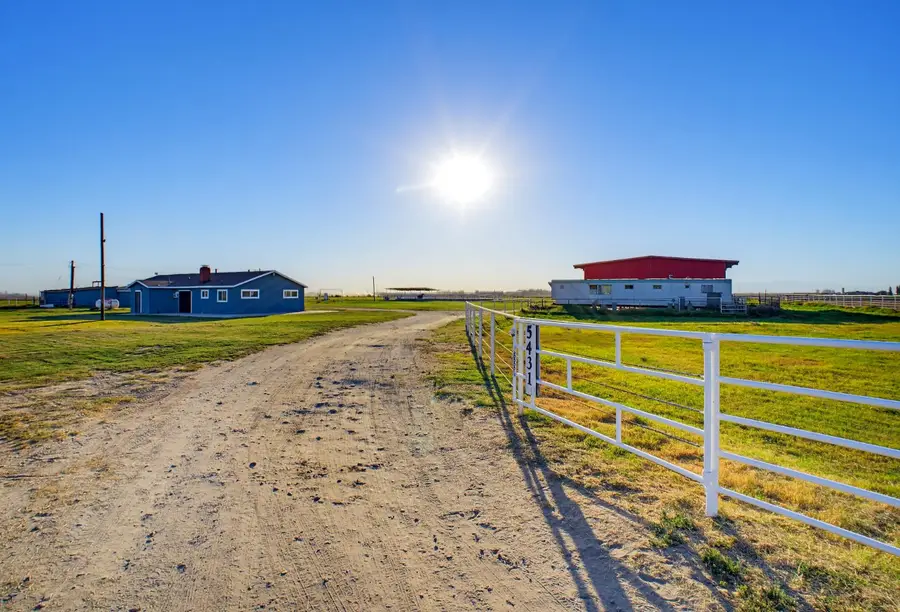 5431 S Blaker Road, Turlock, CA 95380 - #2