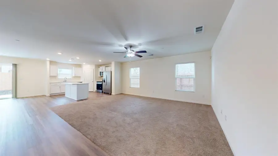 1610 Concord Avenue, Madera, CA 93637 - #2