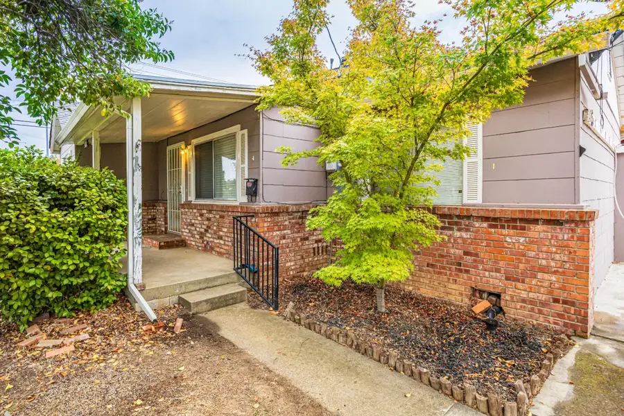 920 Vine Avenue, Roseville, CA 95678 - #3