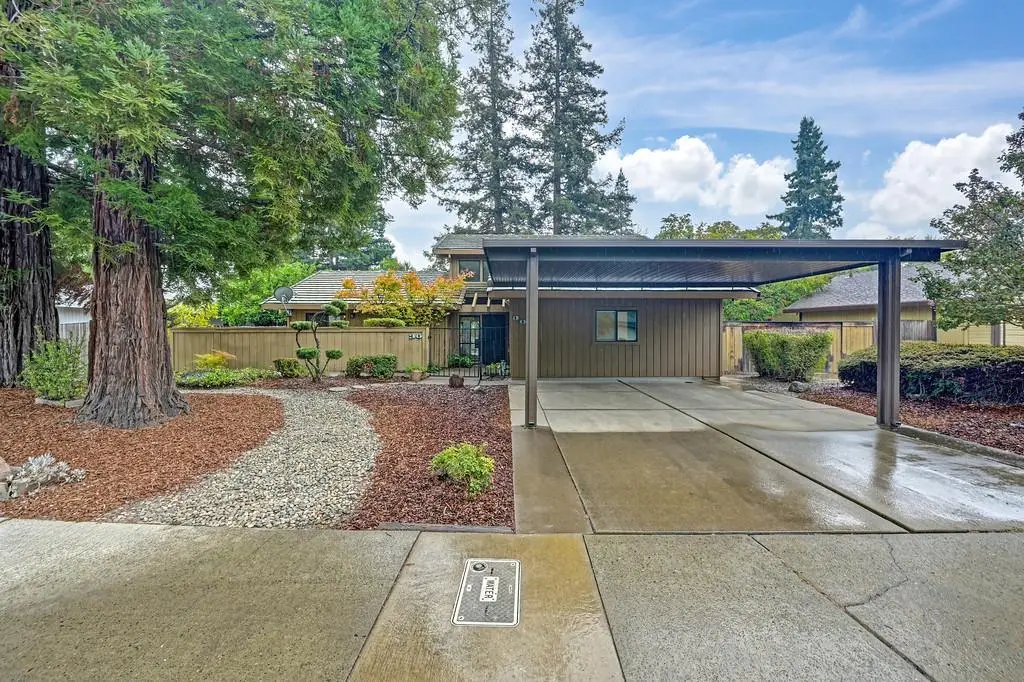 30 Hidden Lake Circle, Sacramento, CA 95831 - #1