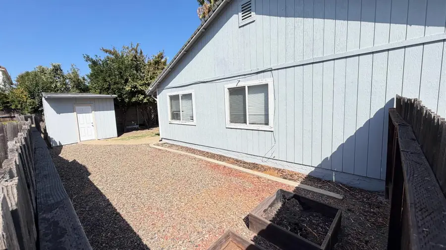 8150 Pavia Way, Sacramento, CA 95823 - #3