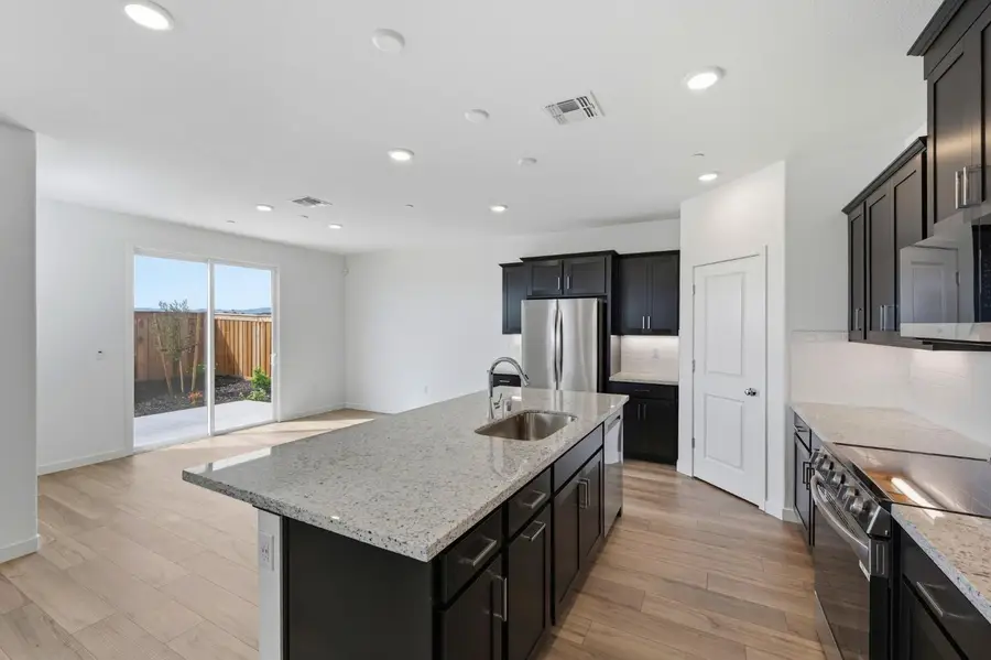 1210 N Robiolo Lane, Mountain House, CA 95391 - #3
