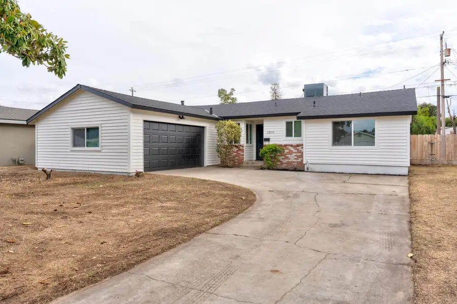 1300 Tamarack Avenue, Atwater, CA 95301 - #3