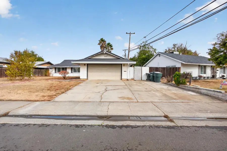 7565 Blackhawk Drive, Sacramento, CA 95828 - #3