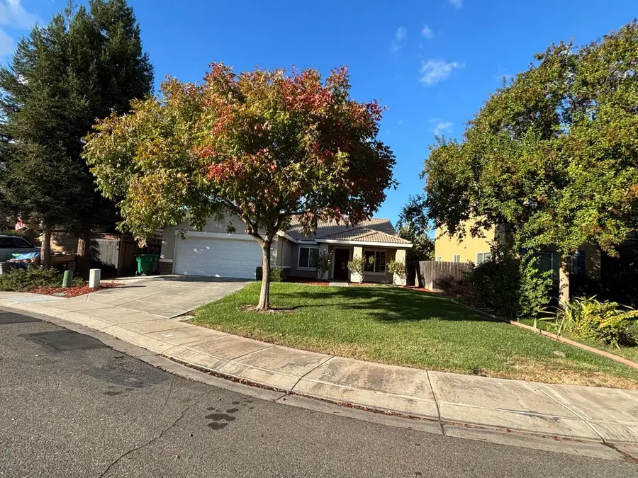 221 Branco Avenue, Atwater, CA 95301 - #2