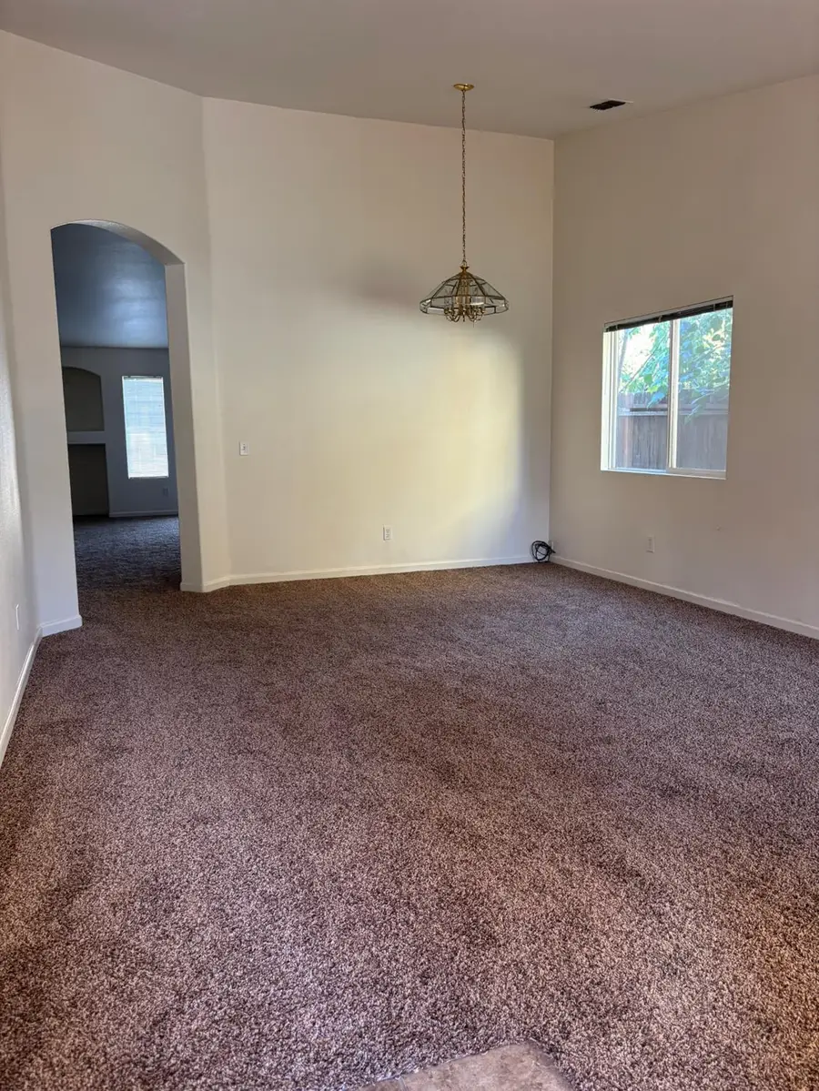 221 Branco Avenue, Atwater, CA 95301 - #3