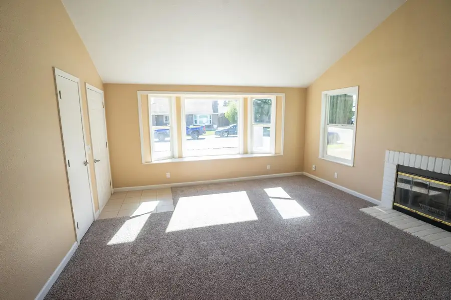 627 Oakshire Drive, Ione, CA 95640 - #3