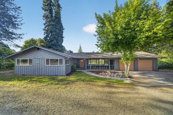 49947 Road 426, Oakhurst, CA 93644