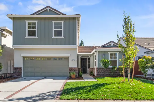 2213 Eastwood Drive, Roseville, CA 95747