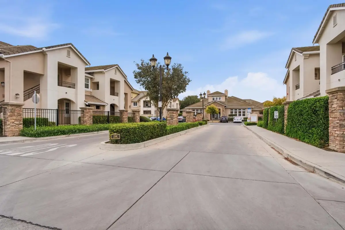 1360 Shady Lane #323, Turlock, CA 95382 - #1