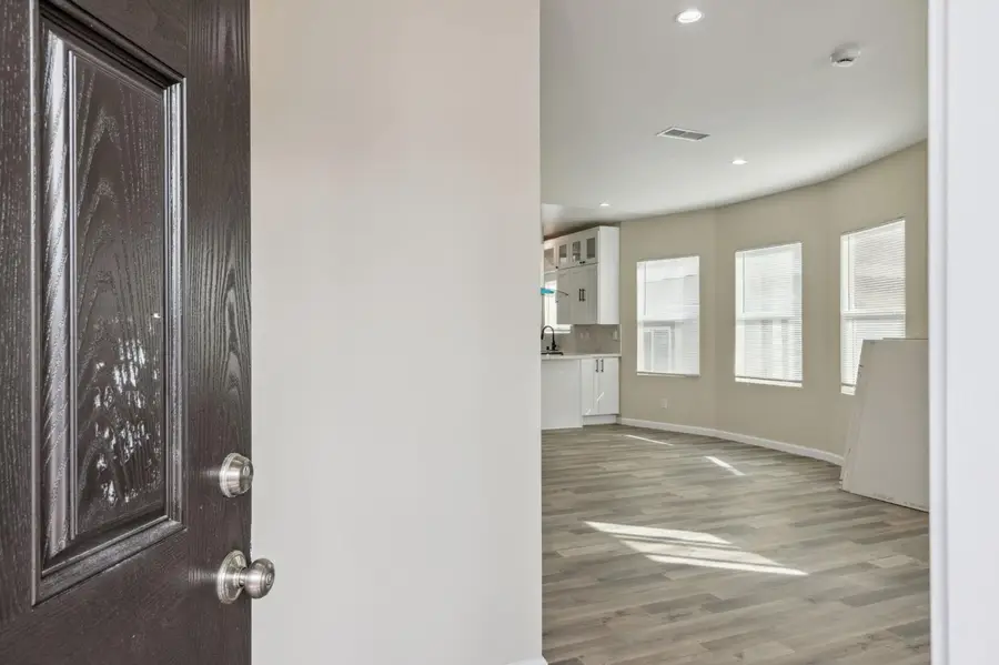 842 E. 17th St, Oakland, CA 94606 - #2