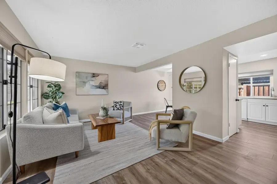 8627 La Riviera Drive #C, Sacramento, CA 95826 - #3