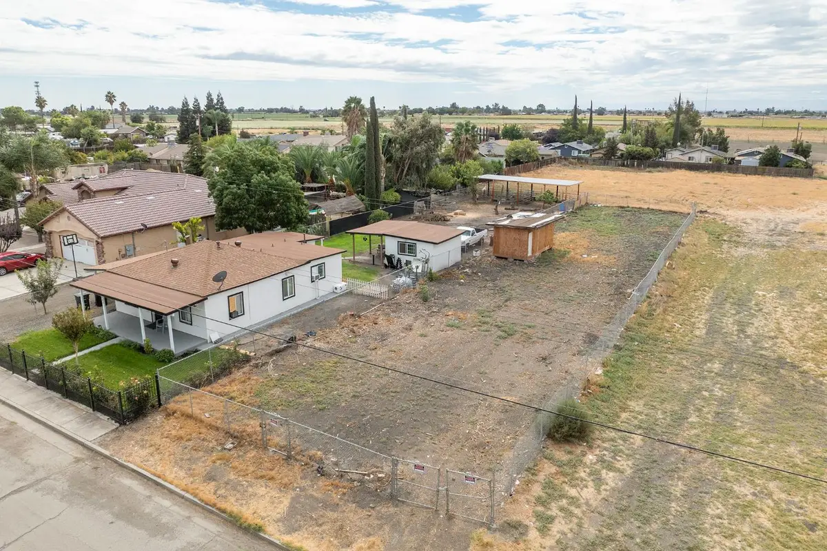 8795 Blossom Avenue, Dos Palos, CA 93620 - #1