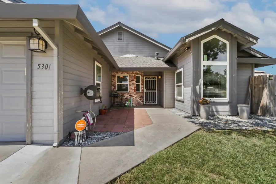5301 Misty Meadow Way, Elk Grove, CA 95758 - #2