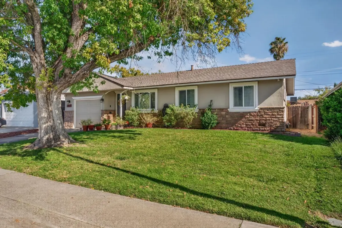 7022 Thomas Drive, North Highlands, CA 95660 - #1