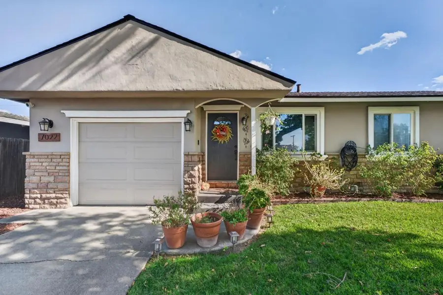 7022 Thomas Drive, North Highlands, CA 95660 - #3
