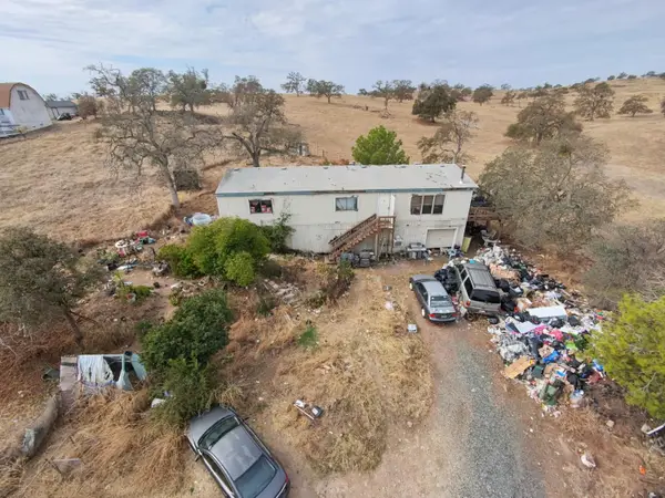 10403 Jalapa Way, La Grange, CA 95329