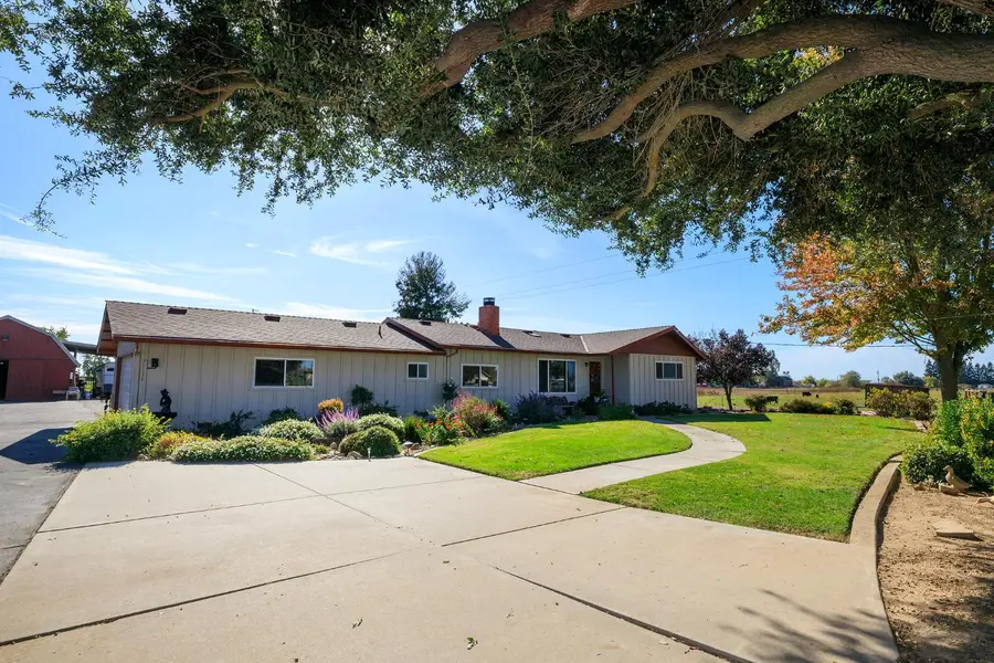 4748 Mission Road, Oakdale, CA 95361 - #3