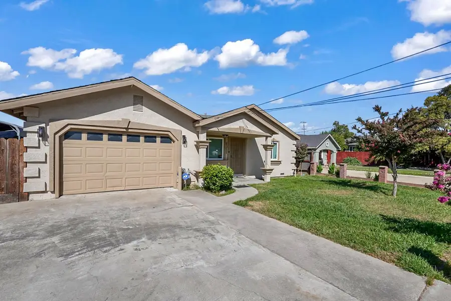 6311 8th Street, Riverbank, CA 95367 - #3