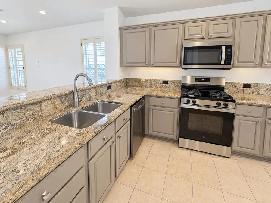 5233 Dreamgarden Loop, Roseville, CA 95747 - #3