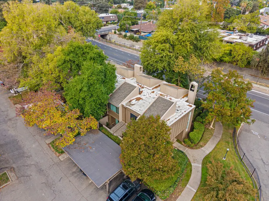 899 Woodside Lane #3, Sacramento, CA 95825 - #2