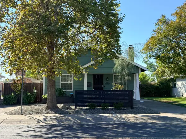 5850 Broadway, Sacramento, CA 95820