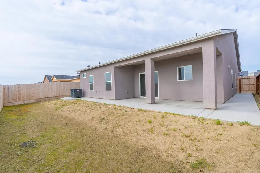 1212 E Orange Street, Avenal, CA 93204 - #2