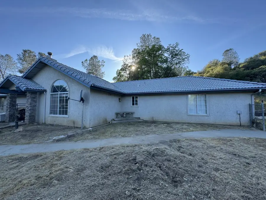 31540 Lucian Drive, Coarsegold, CA 93614 - #2