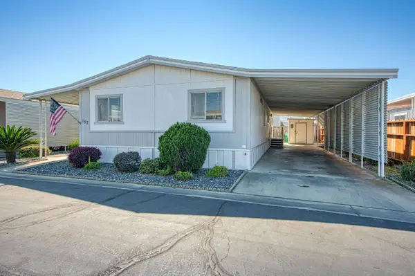 1551 6th Avenue Drive #157, Kingsburg, CA 93631