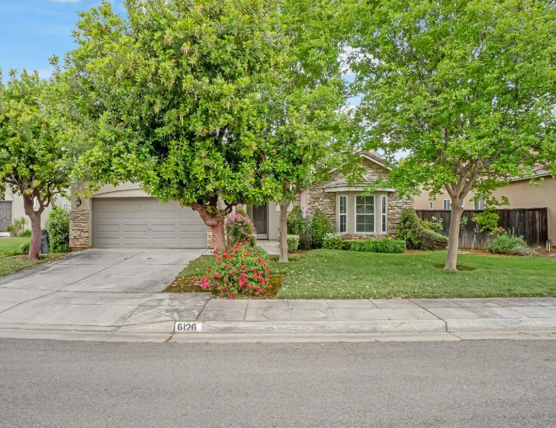 6126 W Los Altos Avenue, Fresno, CA 93722 - #1