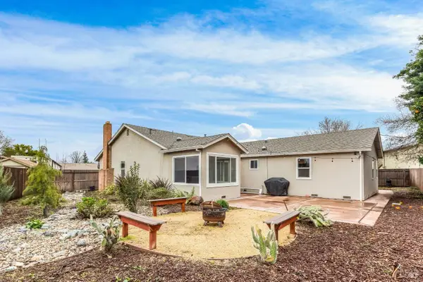 755 East Court, Dixon, CA 95620