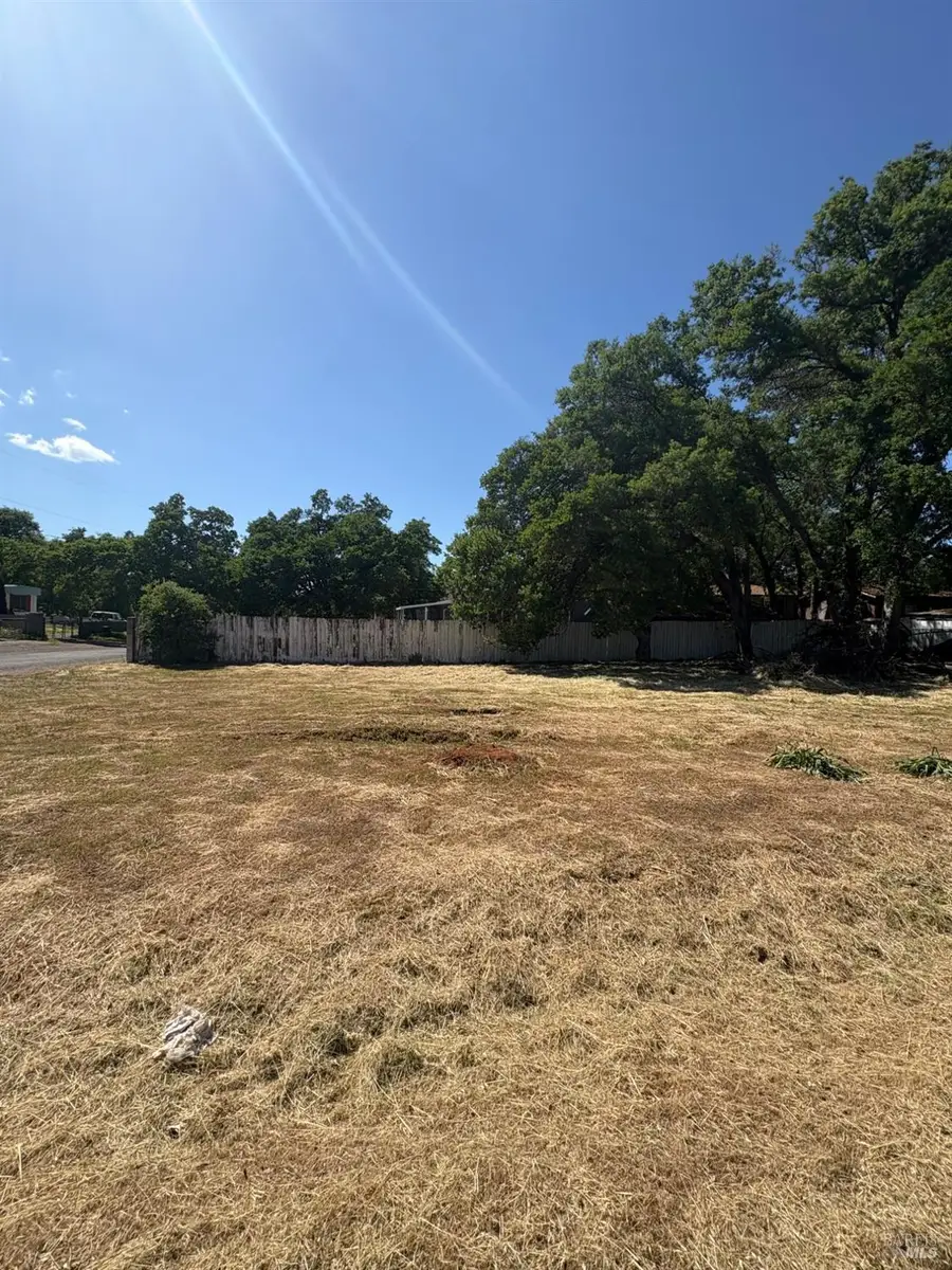 16122 27th Avenue, Clearlake, CA 95422 - Image #2