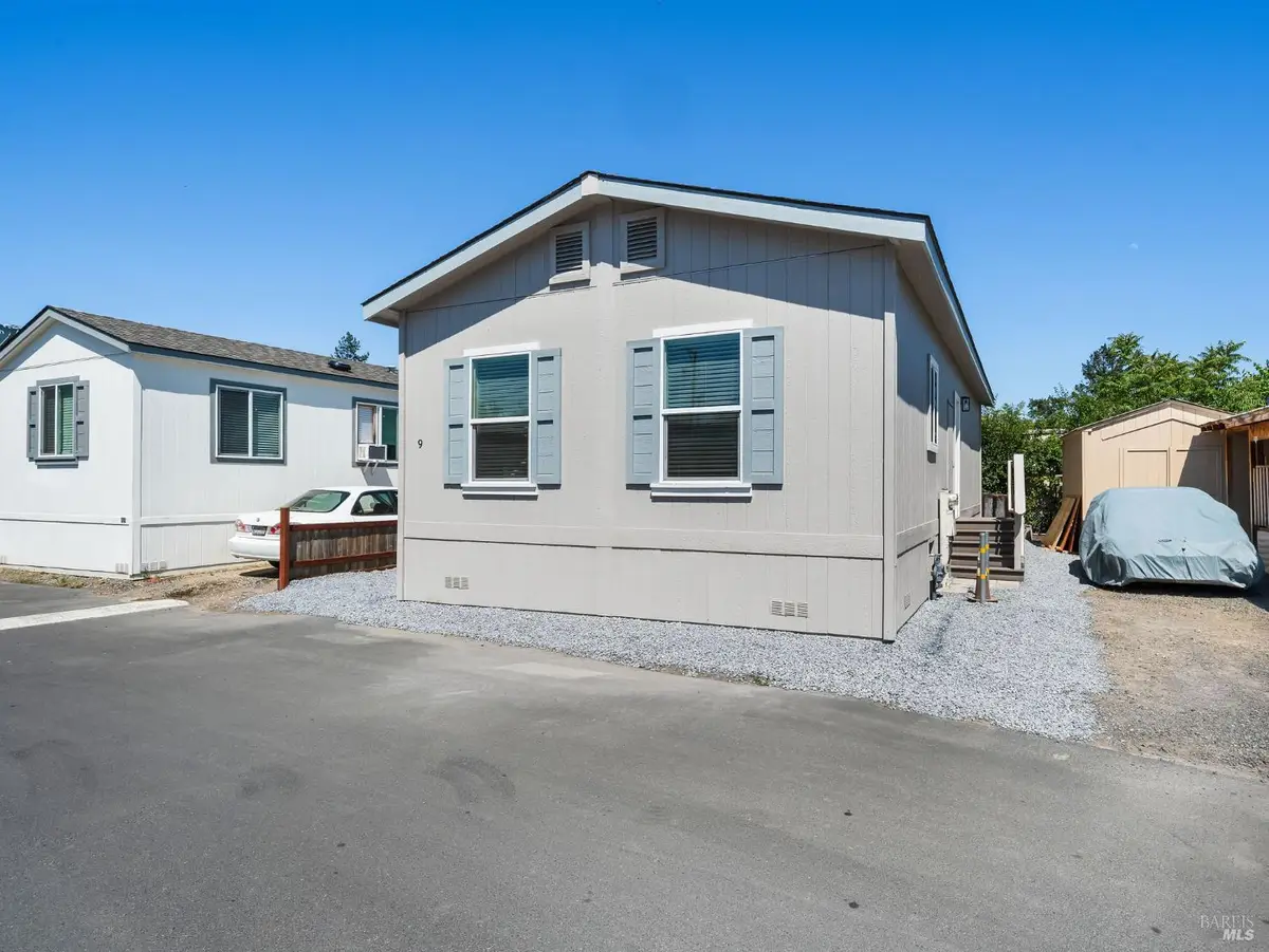 311 Lake Mendocino Drive #9, Ukiah, CA 95482 - Image #1