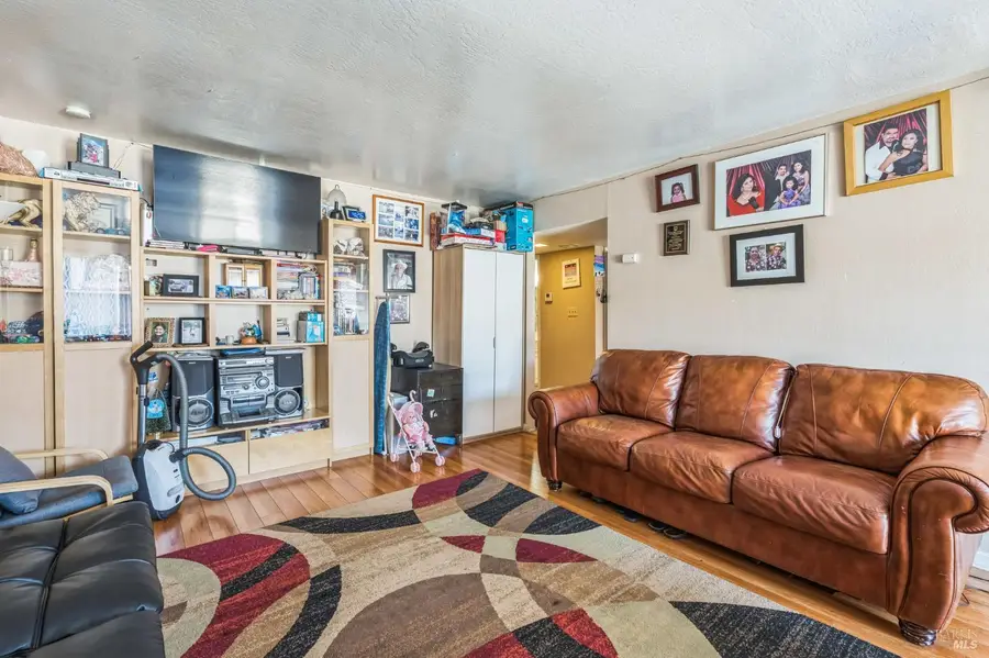 199 Canal Street #6, San Rafael, CA 94901 - Image #3